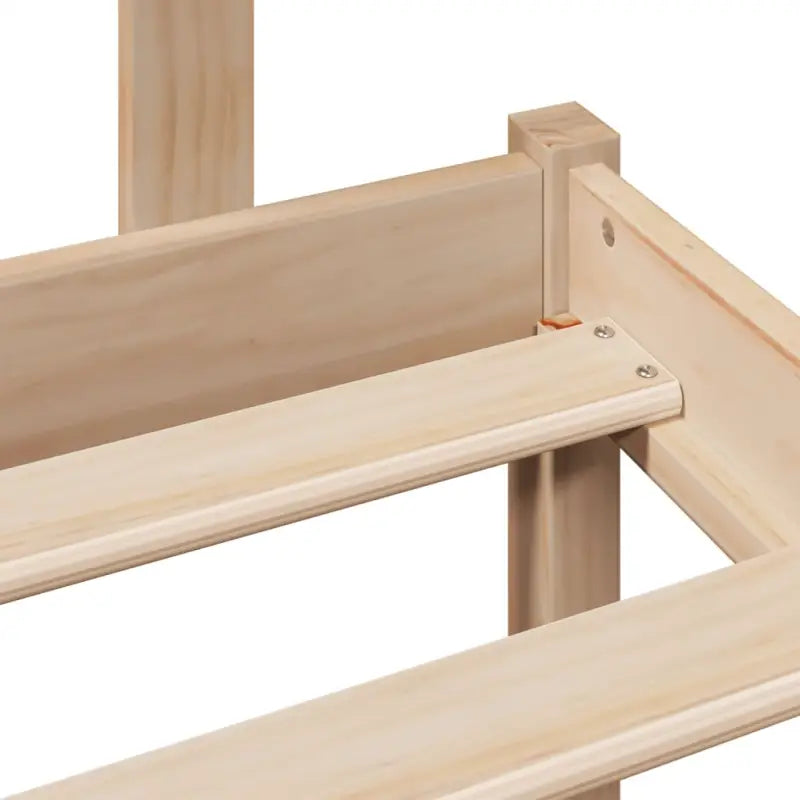 Bedden en bedframes met massief grenenhout en optimale totale afmetingen - Bedden & bedframes