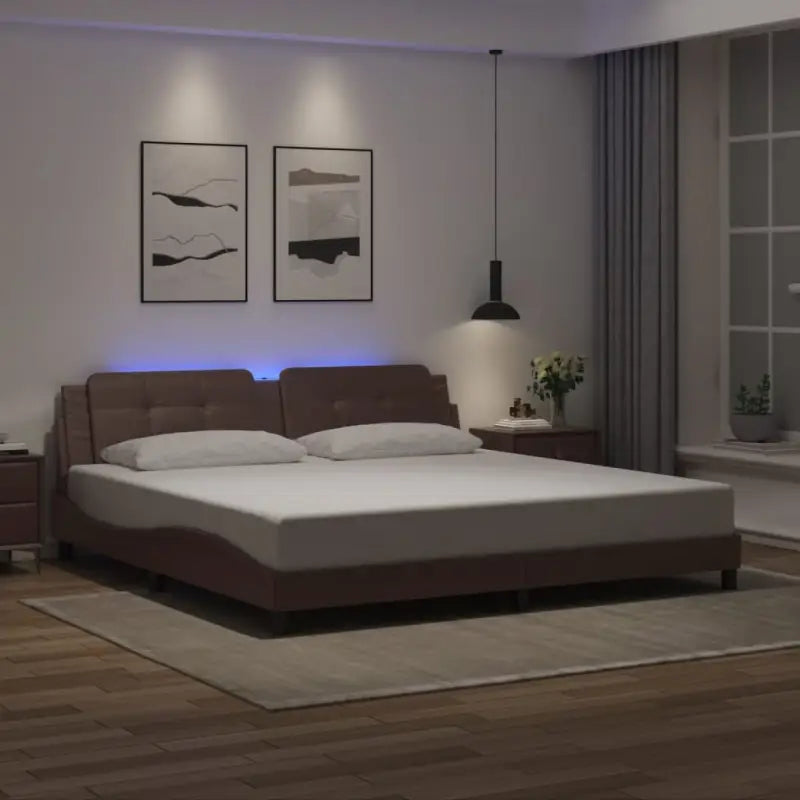 Bedframe met LED-verlichting en multiplex lattenbodem in wit materiaal - Bruin / 200 x 200 cm - Bedden & bedframes