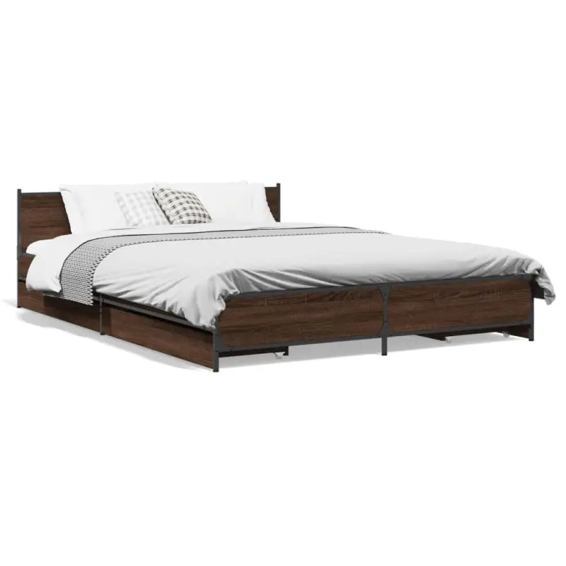 Bedframe met metalen poten en multiplex lattenbodem van bewerkt hout - Bedden & bedframes