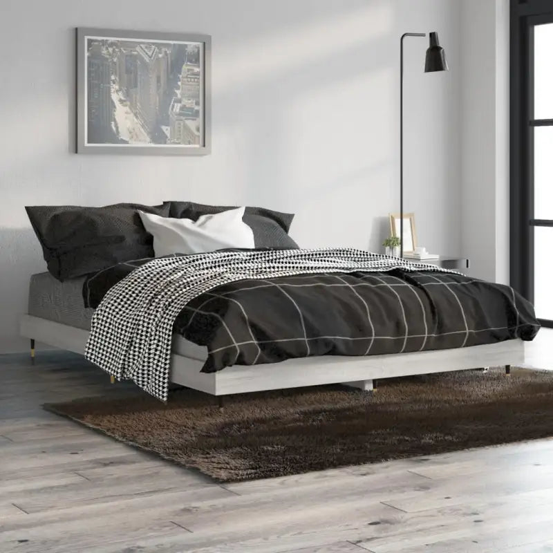 Bedframe met metalen poten en multiplex lattenbodem van bewerkt hout - Grijs sonoma / 135 x 190 cm - Bedden & bedframes