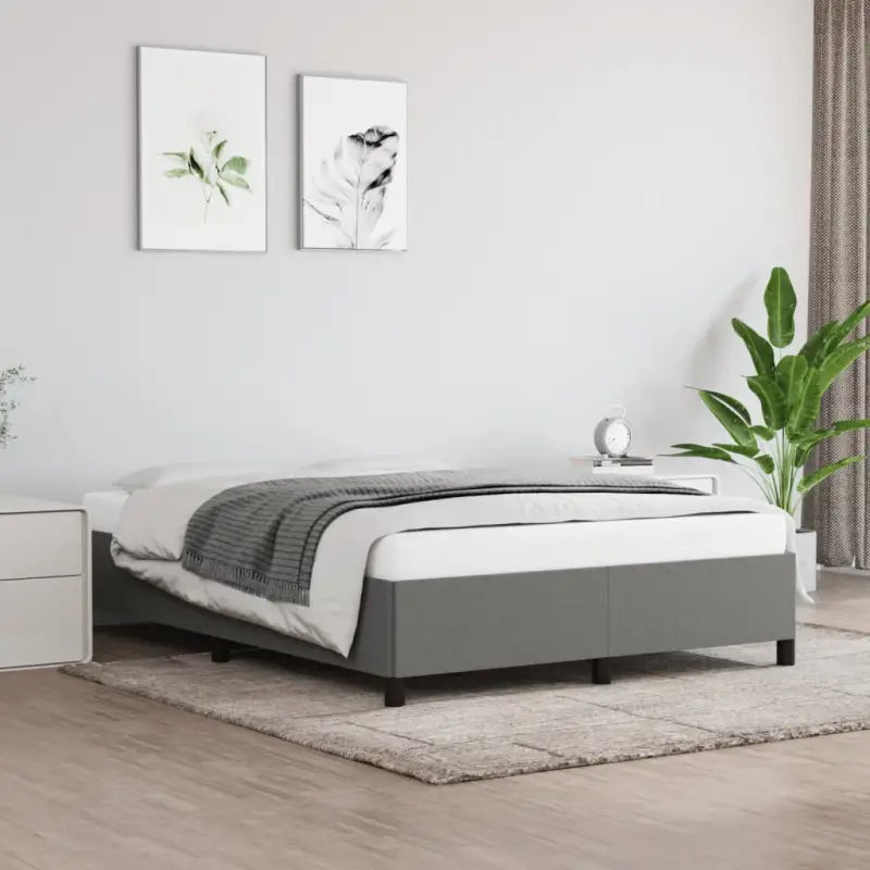Bedframe met multiplex lattenbodem voor een stevige ademende slaapplaats - Donkergrijs / 140 x 200 cm / 35 cm - Bedden