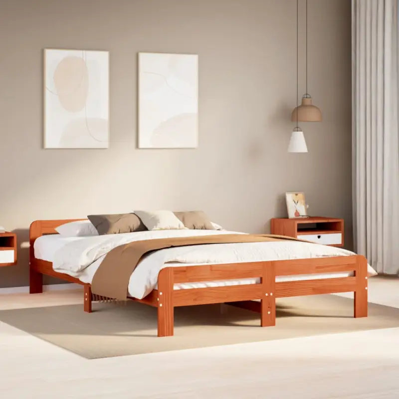 Bedframe van massief grenenhout voor een goede nachtrust - Wasbruin / 140 x 190 cm - Bedden & bedframes