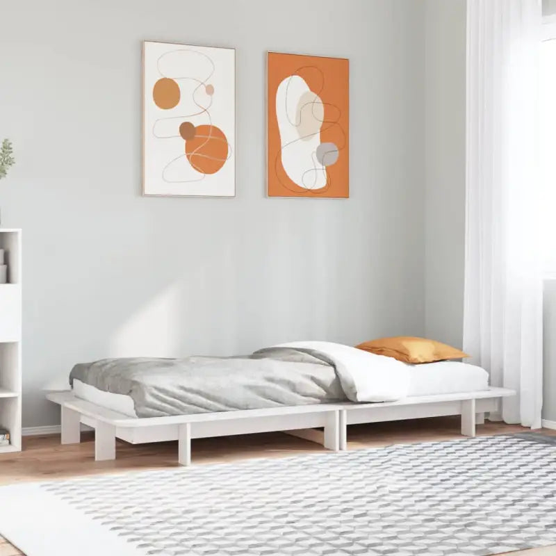 Bedframe van massief grenenhout voor een stabiele en duurzame slaapkamer - Wit / 100 x 200 cm - Bedden & bedframes
