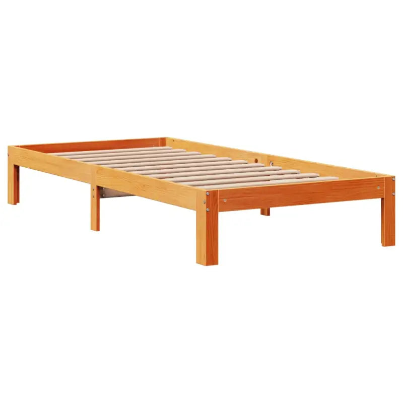 Bedframe van massief grenenhout voor een stabiele nachtrust - Bedden & bedframes