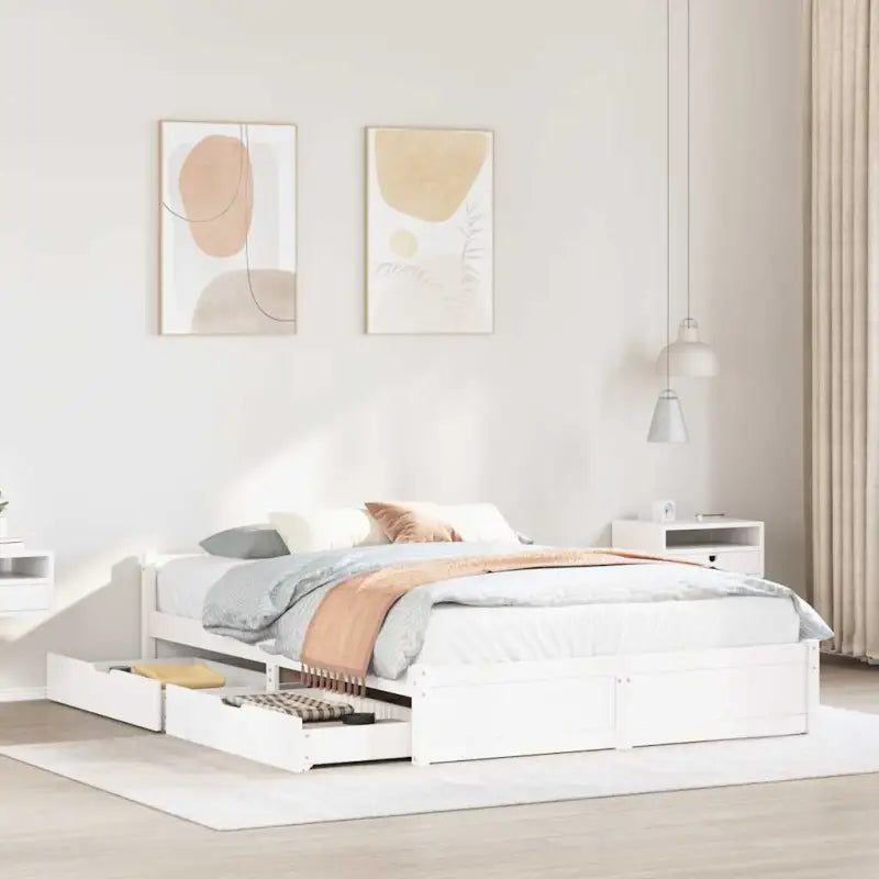 Bedframe van massief grenenhout voor een stevige en duurzame slaapruimte - Wit / 150 x 200 cm - Bedden & bedframes