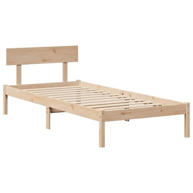 Bedframe van massief grenenhout voor stabiele en duurzame slaapkamer</assistant - Bedden & bedframes