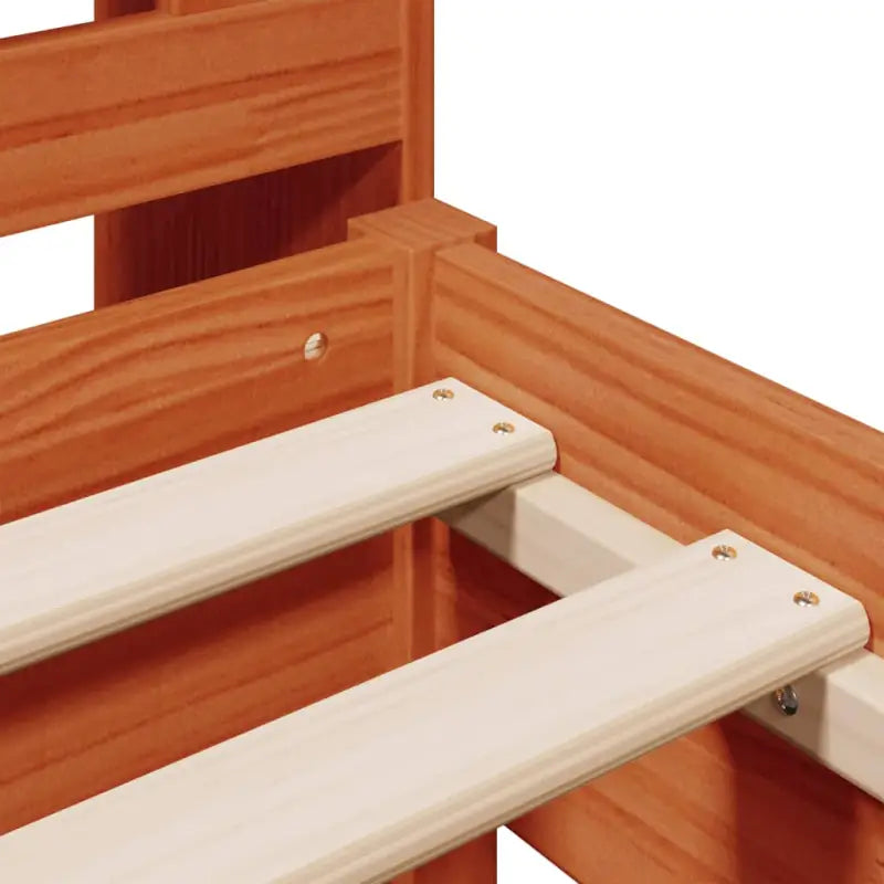 Boekenkastbed in massief grenenhout met ruime totale afmetingen - Bedden & bedframes