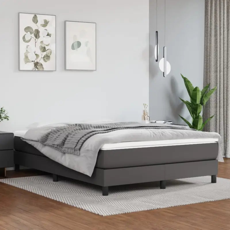 Boxspringbed met multiplex lattenbodem en crème kunstleer voor rust - Grijs / 140 x 200 cm / 25 cm - Bedden & bedframes