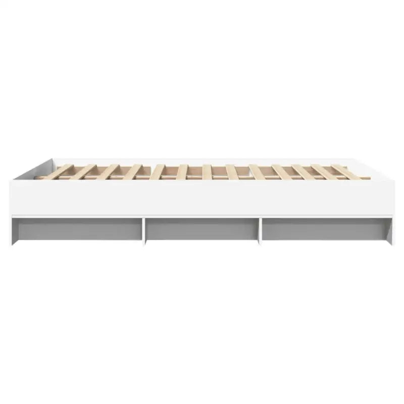 Duurzaam bedframe van bewerkt hout voor een goede nachtrust - Bedden & bedframes