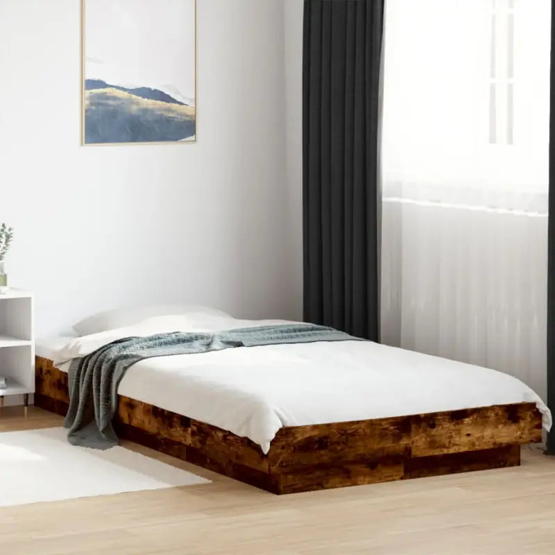 Duurzaam bedframe van bewerkt hout voor een goede nachtrust - Gerookt eiken / 90 x 200 cm - Bedden & bedframes