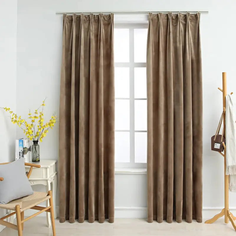 Elegante fluwelen gordijnen met metalen haken en snelle levering bevat - Beige / 140 x 245 cm / 2 - Gordijnen & vitrages