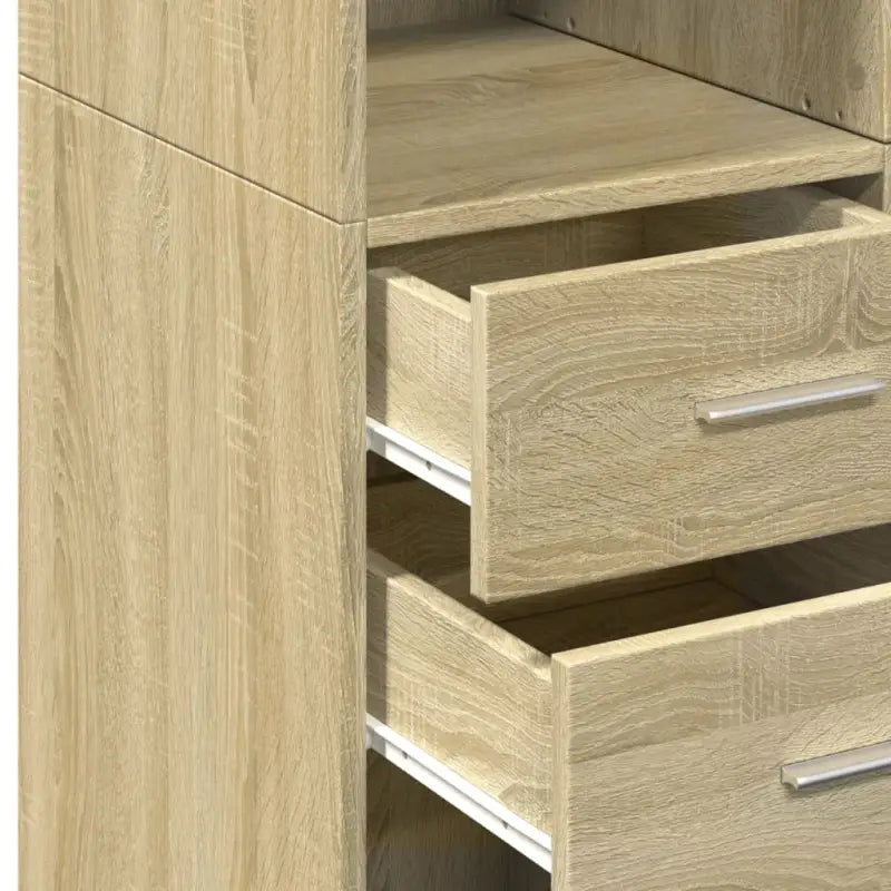 Elegante hoge kast van bewerkt hout voor jouw bestaande interieur - Dressoirs & buffetkasten