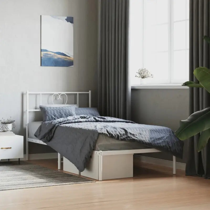 Elegante metalen bedframe met extra opbergruimte voor je slaapkamer - Wit / 90 x 190 cm / met hoofdbord - Bedden &
