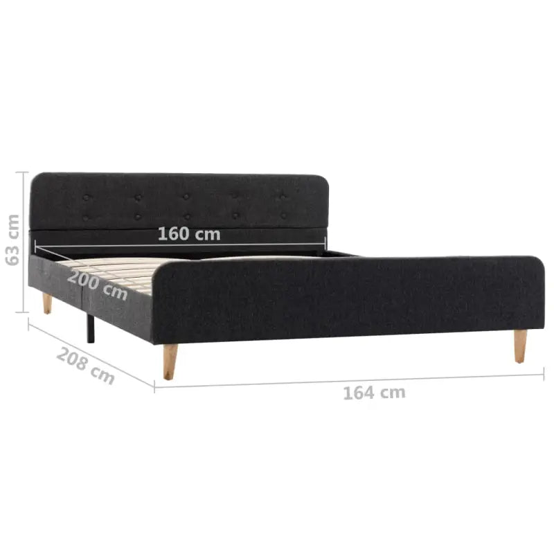 Elegante slaapkamer met klassiek bedframe en gepoedercoat stalen poten - Bedden & bedframes