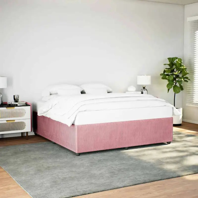 Fluweel bedframe voor een comfortabele en warme slaapkamer sfeer - Roze / 180 x 200 cm - Bedden & bedframes