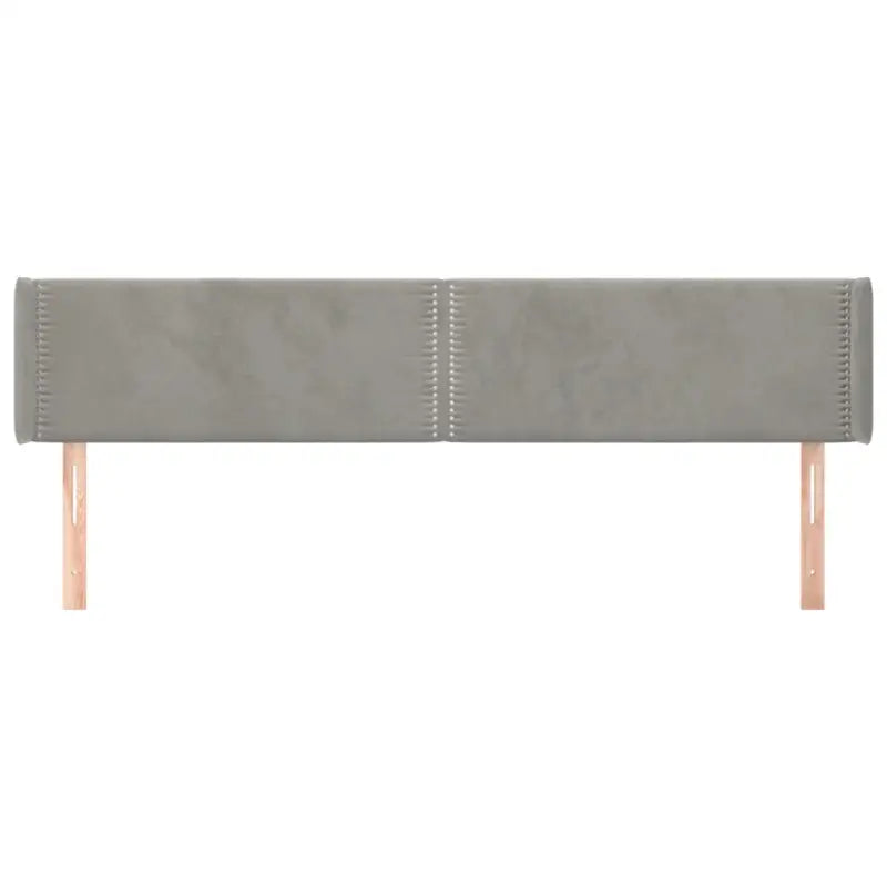 Hoofdborden en voetborden met zachte fluwelen afwerking en levering bevat - Hoofdborden en voetborden