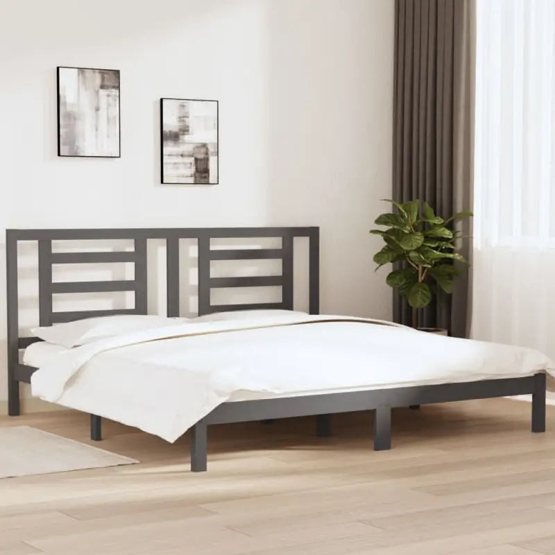 Houten bedframe van massief grenenhout met levering bevat - Grijs / 200 x 200 cm - Bedden & bedframes