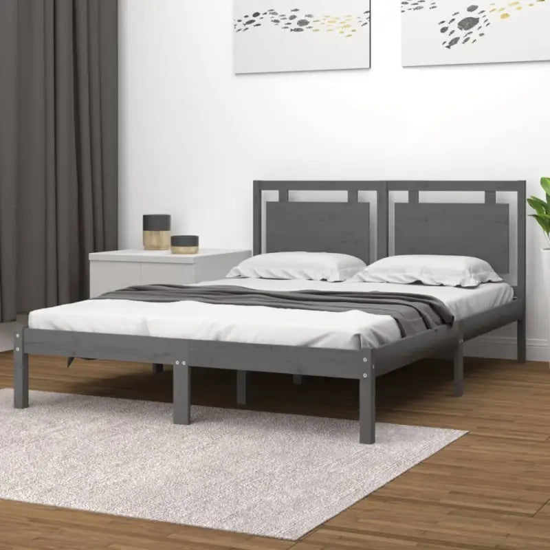 Klassiek bedframe met multiplex lattenbodem en massief grenenhout - Bedden & bedframes