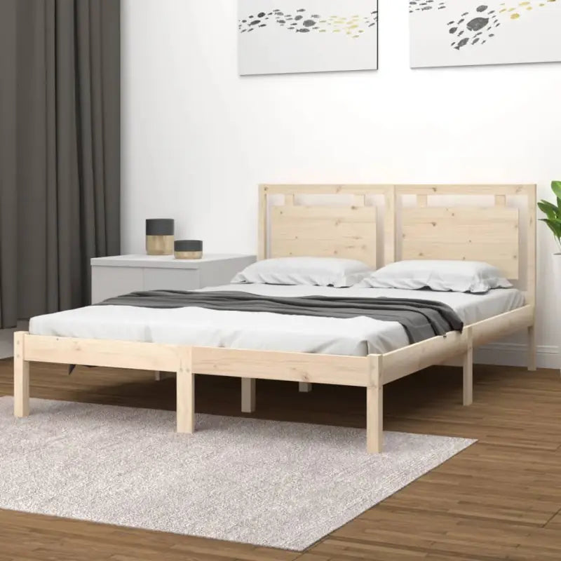 Klassiek bedframe met multiplex lattenbodem en massief grenenhout - Bedden & bedframes