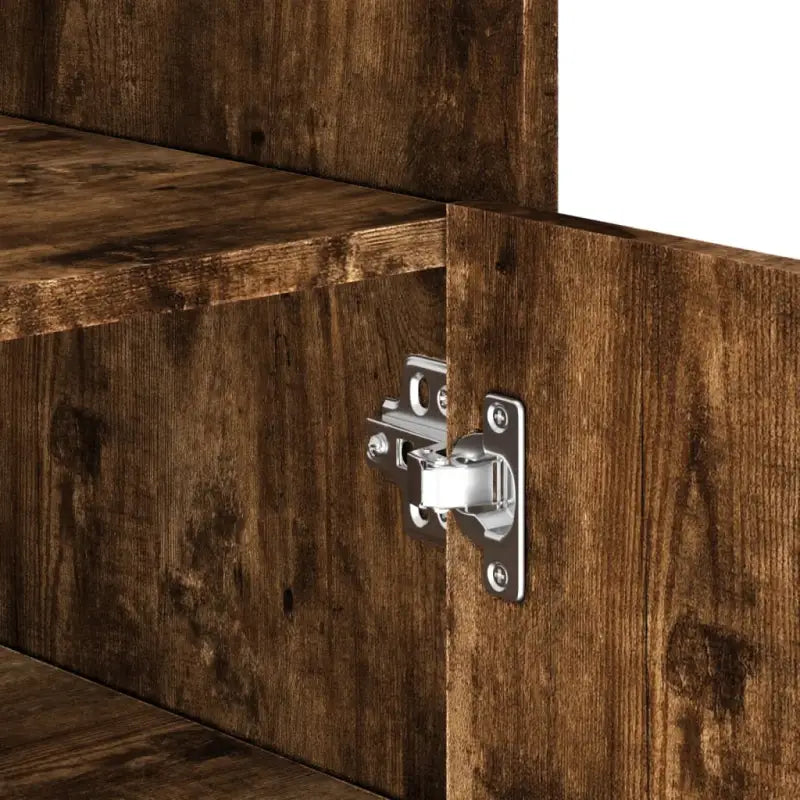 Klassiek dressoir van bewerkt hout voor een stijlvolle inrichting - Dressoirs & buffetkasten