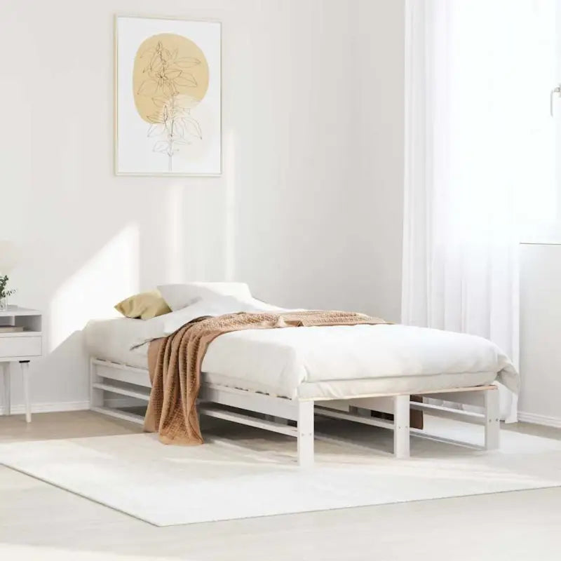 Klassiek houten bed met massief grenenhout voor een moderne slaapkamer - Wit / 75 x 190 cm - Bedden & bedframes