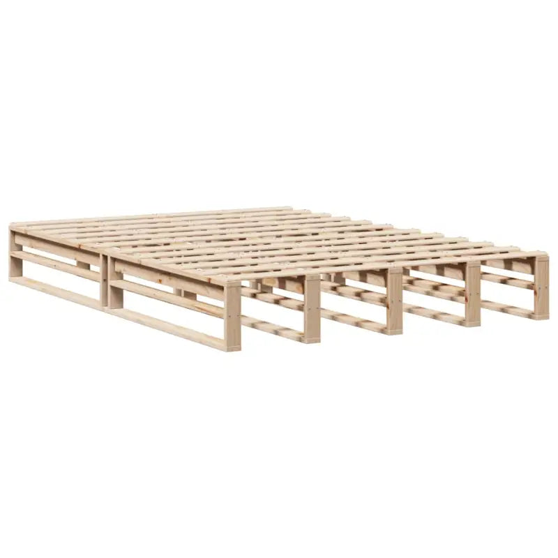 Klassiek houten bed met massief grenenhout voor een moderne slaapkamer - Bedden & bedframes