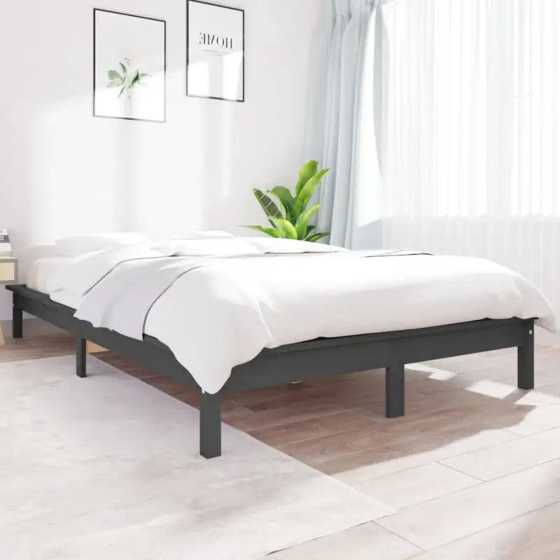 Klassiek houten bed met massief grenenhout voor een moderne slaapkamer - Grijs / 200 x 200 cm - Bedden & bedframes