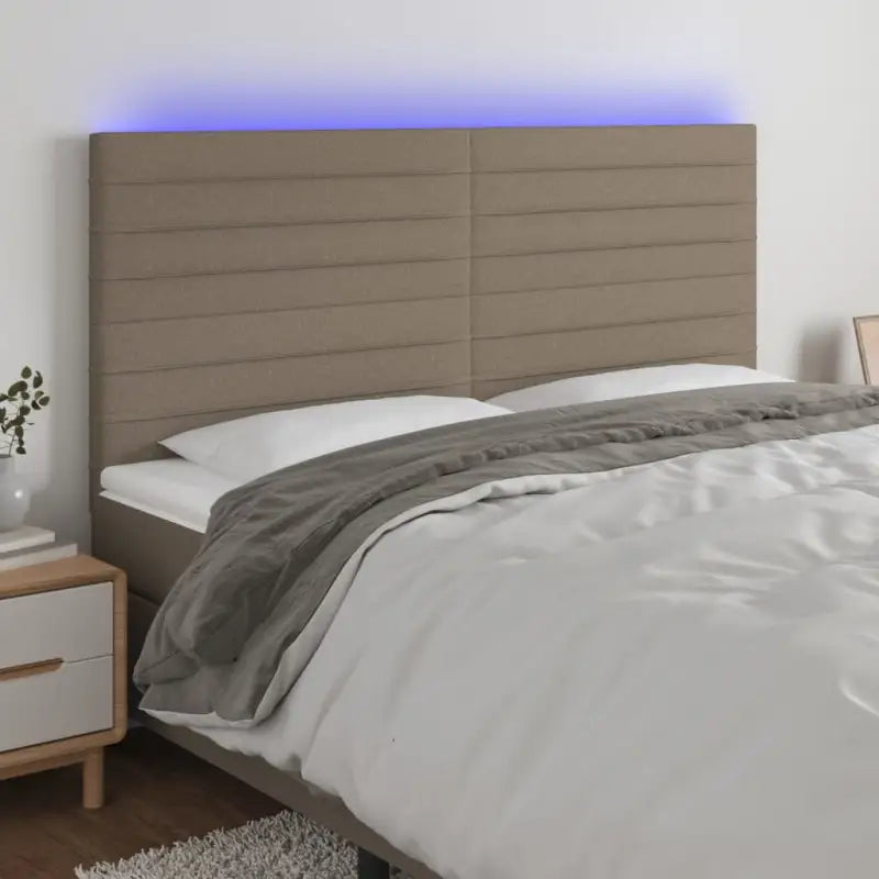 Klassiek LED Hoofdbord voor een moderne slaapkamer uitstraling - Taupe / 200 x 5 x 118/128 cm / 1 - Hoofdborden