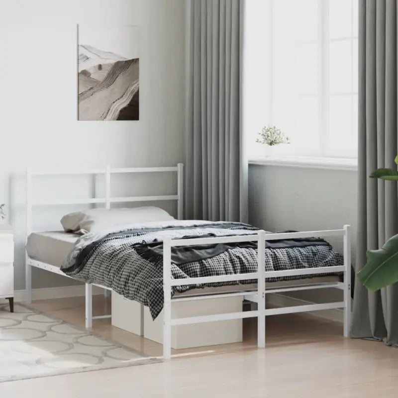 Klassiek metalen bedframe met extra opbergruimte en metalen latten - Wit / 120 x 200 cm / met hoofdbord & voetbord