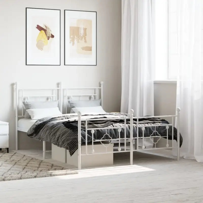Klassiek metalen bedframe met extra opbergruimte en metalen latten - Wit / 135 x 190 cm / met hoofdbord & voetbord