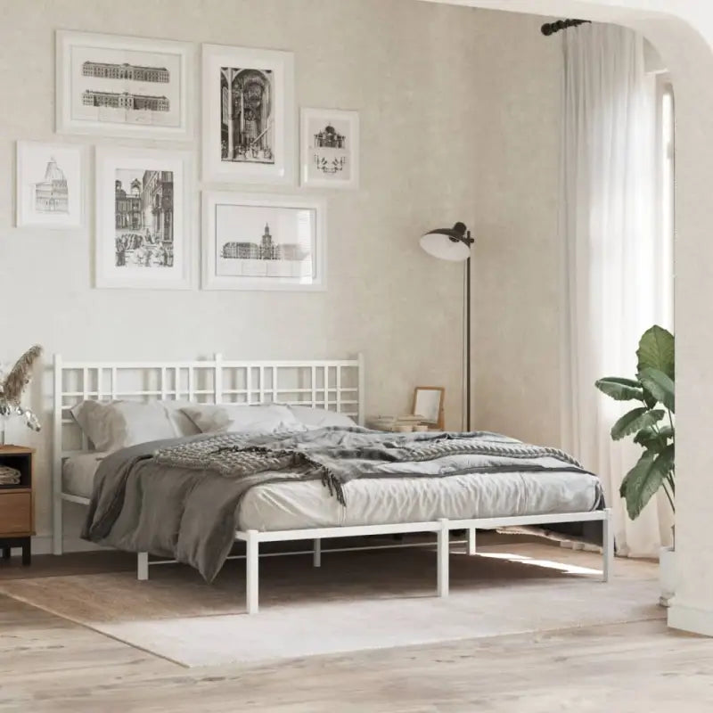 Klassiek metalen bedframe met extra opbergruimte en metalen latten - Wit / 150 x 200 cm / met hoofdbord - Bedden &