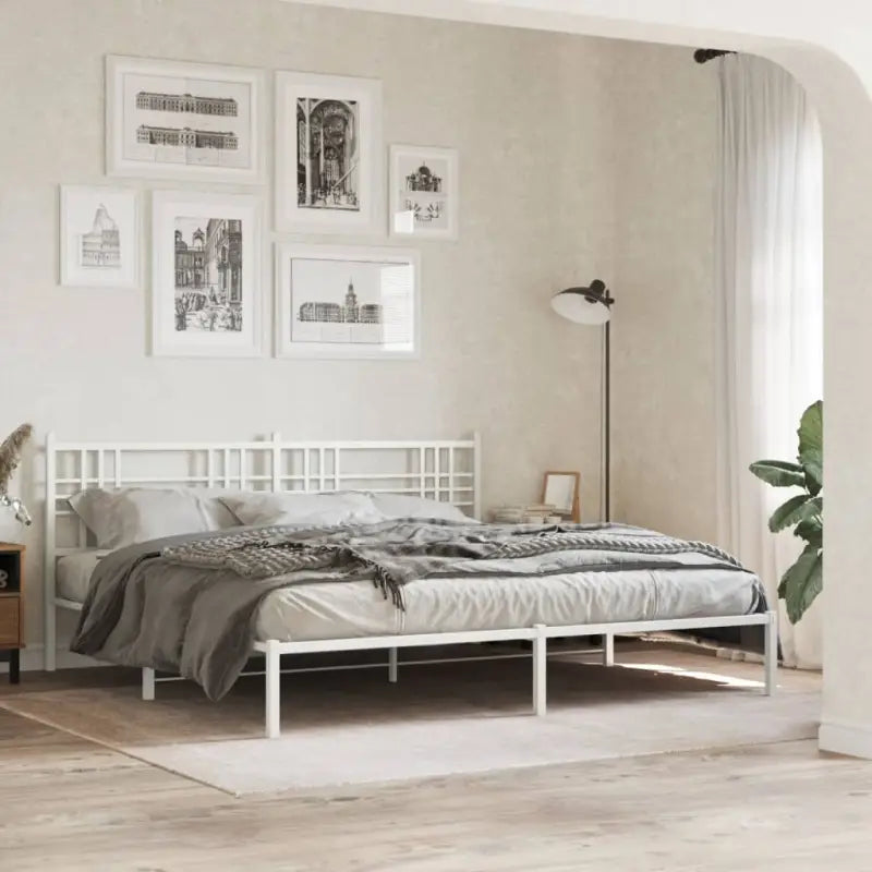 Klassiek metalen bedframe met extra opbergruimte en metalen latten - Wit / 180 x 200 cm / met hoofdbord - Bedden &