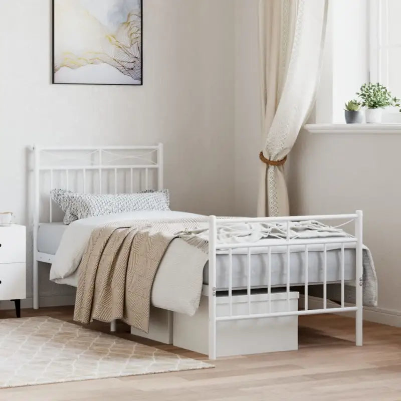 Klassiek metalen bedframe met extra opbergruimte en metalen latten - Wit / 75 x 190 cm / met hoofdbord & voetbord