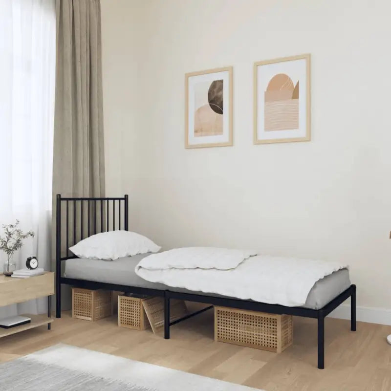 Klassiek metalen bedframe met extra opbergruimte en metalen latten - Zwart / 75 x 190 cm / met hoofdbord - Bedden &