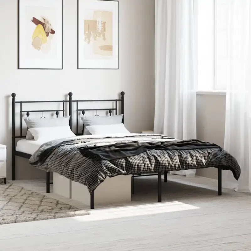 Klassiek metalen bedframe met extra opbergruimte en metalen latten - Zwart / 140 x 190 cm / met hoofdbord - Bedden &