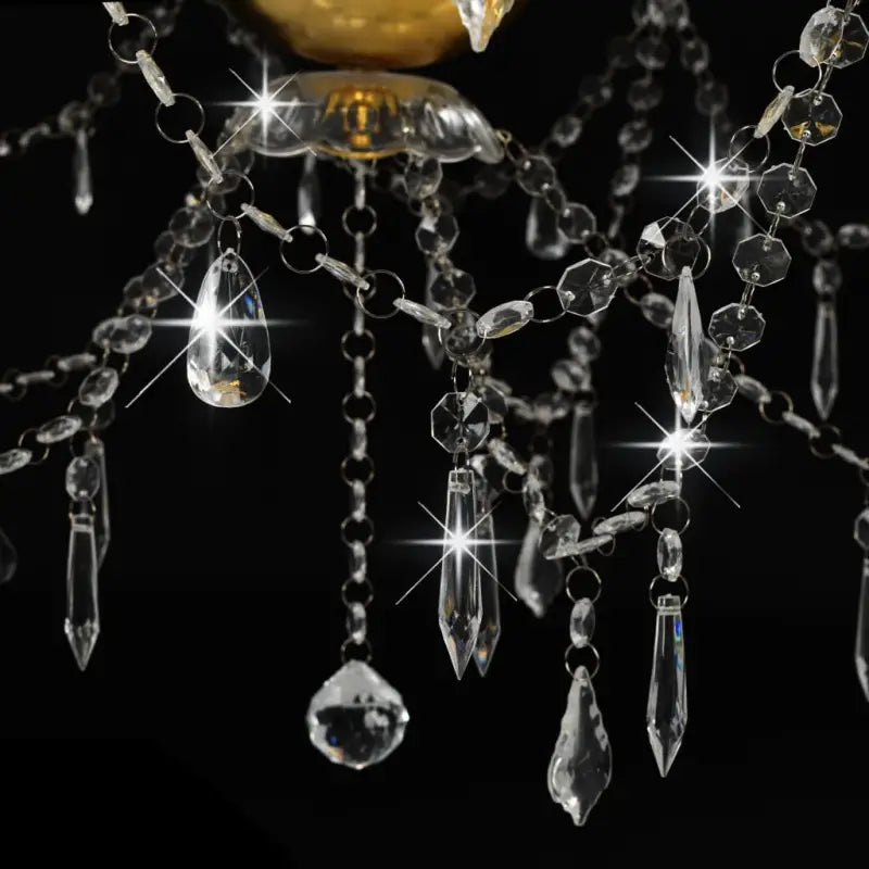 Kroonluchter met kristallen en kralen voor een elegante interieur uitstraling - Kroonluchters