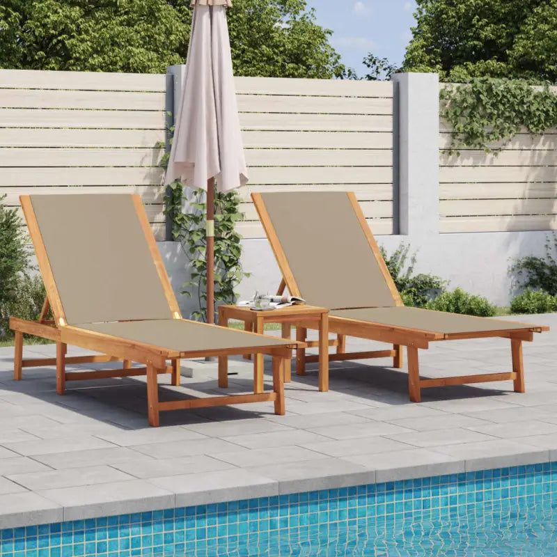 Lichte geoliede acaciahouten ligstoelset met bijzettafel voor tuinplezier - Taupe / 1 / 2x Ligbed + Tafel - Ligstoelen