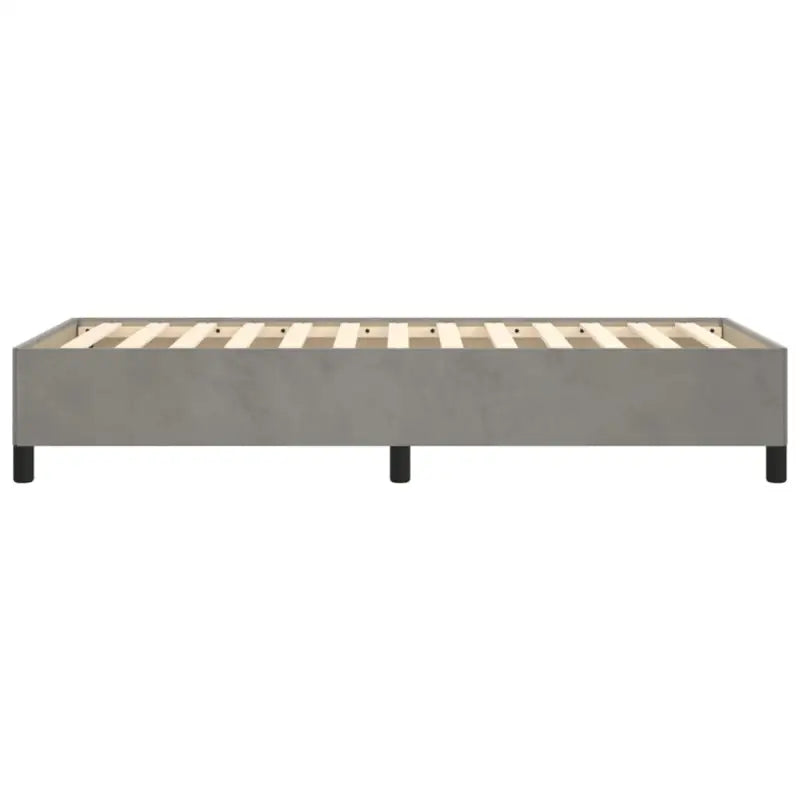 Luxe bedframe met multiplex lattenbodem en zachte fluwelen bekleding - Bedden & bedframes