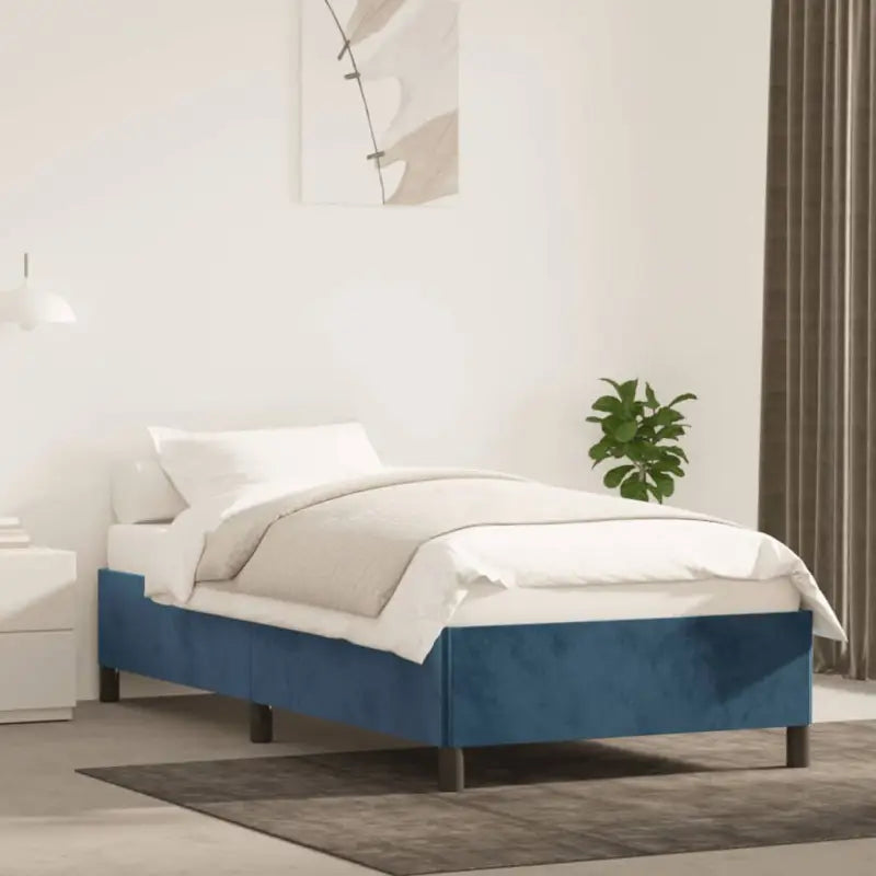 Luxe bedframe met multiplex lattenbodem en zachte fluwelen bekleding - Bedden & bedframes