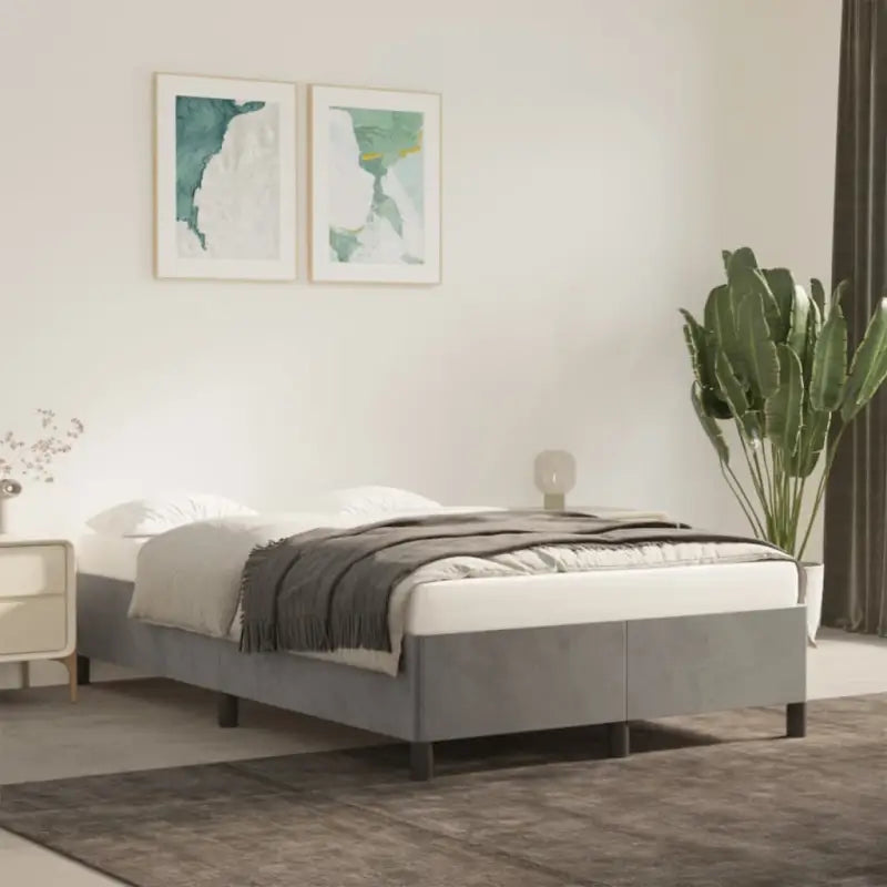 Luxueus bedframe met multiplex lattenbodem en fluweel bekleding - Lichtgrijs / 120 x 190 cm / 33.5 cm - Bedden &