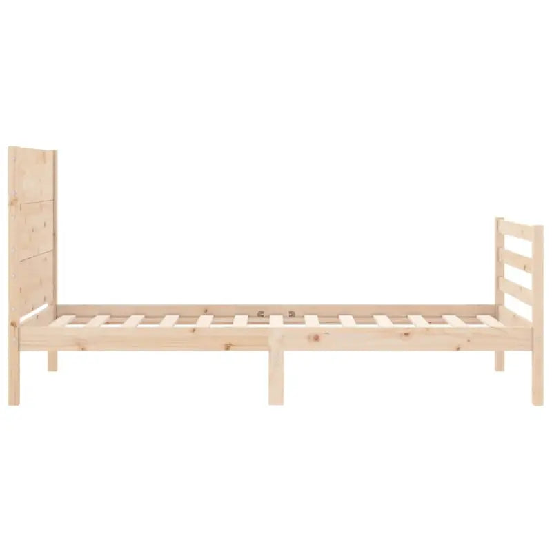 Massief grenenhout bedframe voor een goede nachtrust en stijlvol interieur - Bedden & bedframes
