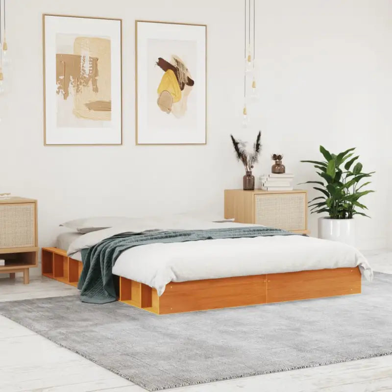 Massief Grenenhout Bedframe voor een Natuurlijke en Decoratieve Slaapruimte - Bruin / 140 x 200 cm - Bedden & bedframes