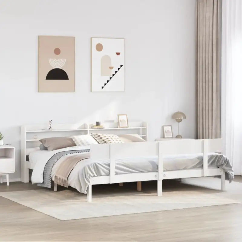 Massief Grenenhout Bedframe voor een Natuurlijke en Decoratieve Slaapkamer - Bedden & bedframes
