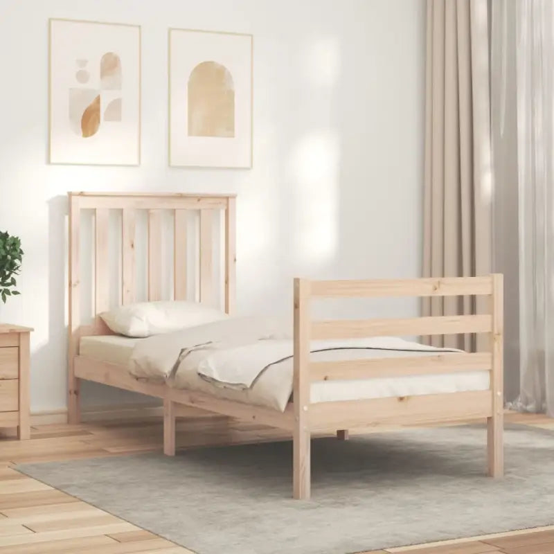 Massief Grenenhout Bedframe voor een Natuurlijke en Decoratieve Slaapkamer - Bedden & bedframes