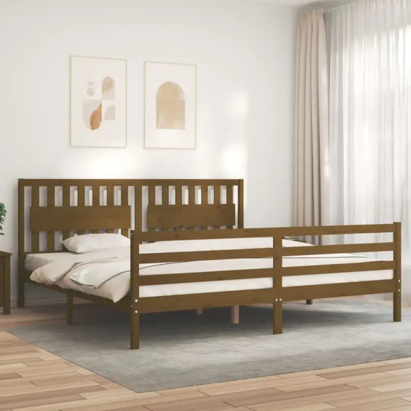 Massief Grenenhouten Bedframe voor Comfort en Natuurlijke Decoratie - Honingbruin / 200 x 200 cm - Bedden & bedframes