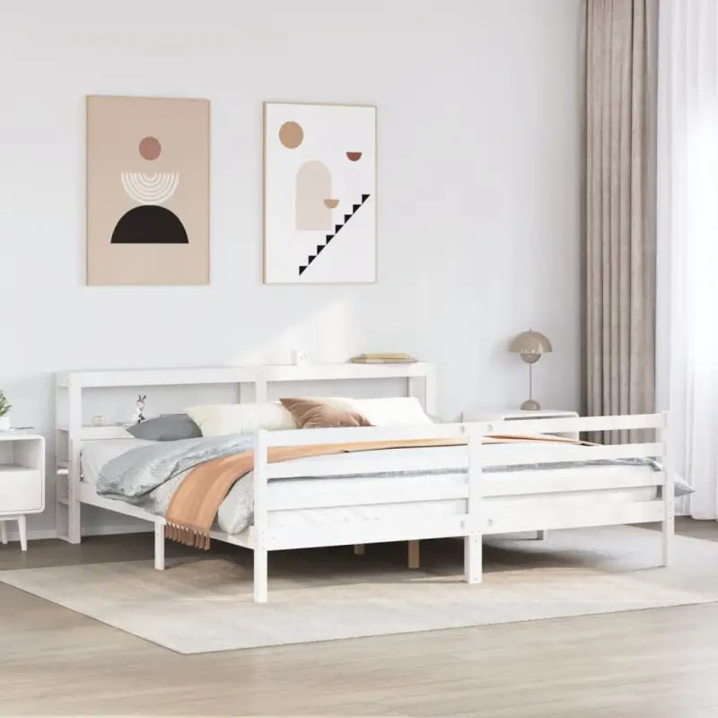 Massief Grenenhouten Bedframe voor een Natuurlijke en Decoratieve Slaapruimte - Wit / 200 x 200 cm - Bedden & bedframes