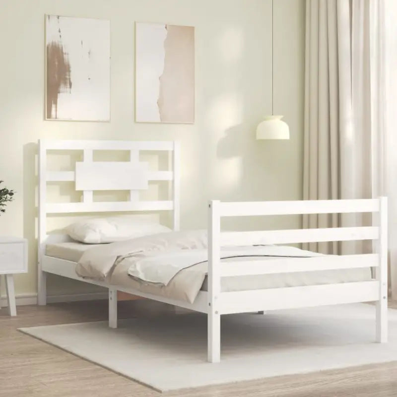 Massief Grenenhouten Bedframe voor Natuur en Comfort in je Interieur - Bedden & bedframes