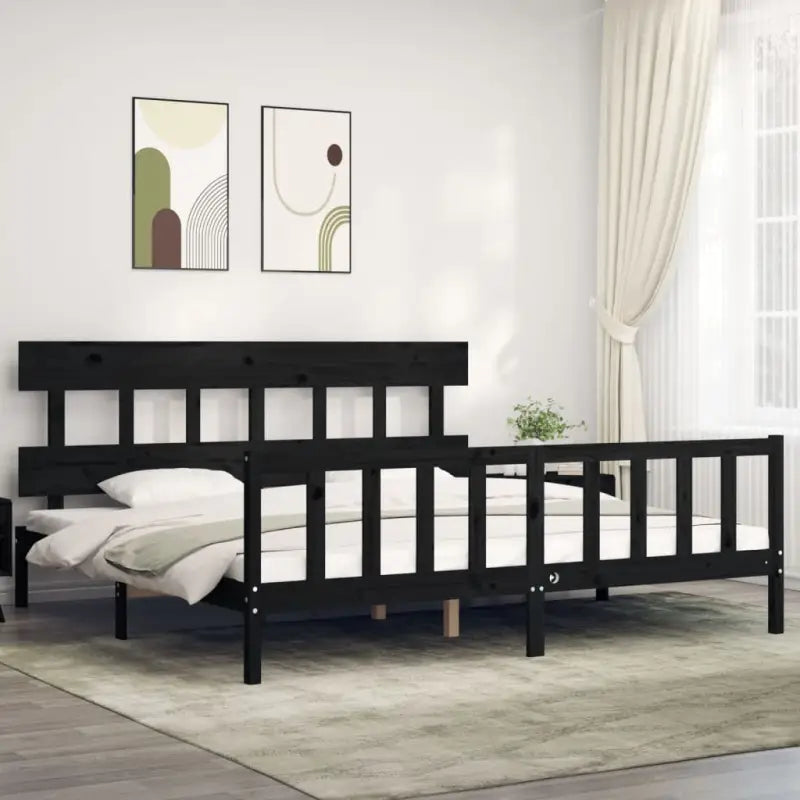Massief Grenenhouten bedframe voor uitstekende ondersteuning en natuurlijk sfeer - Zwart / 200 x 200 cm / met hoofdbord