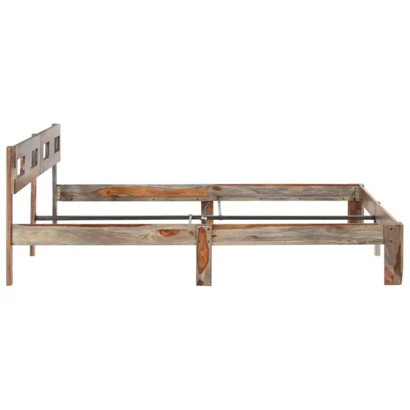 Massief houten bedframe voor een elegante en klassieke slaapkamer sfeer - 200 x 200 cm - Bedden & bedframes
