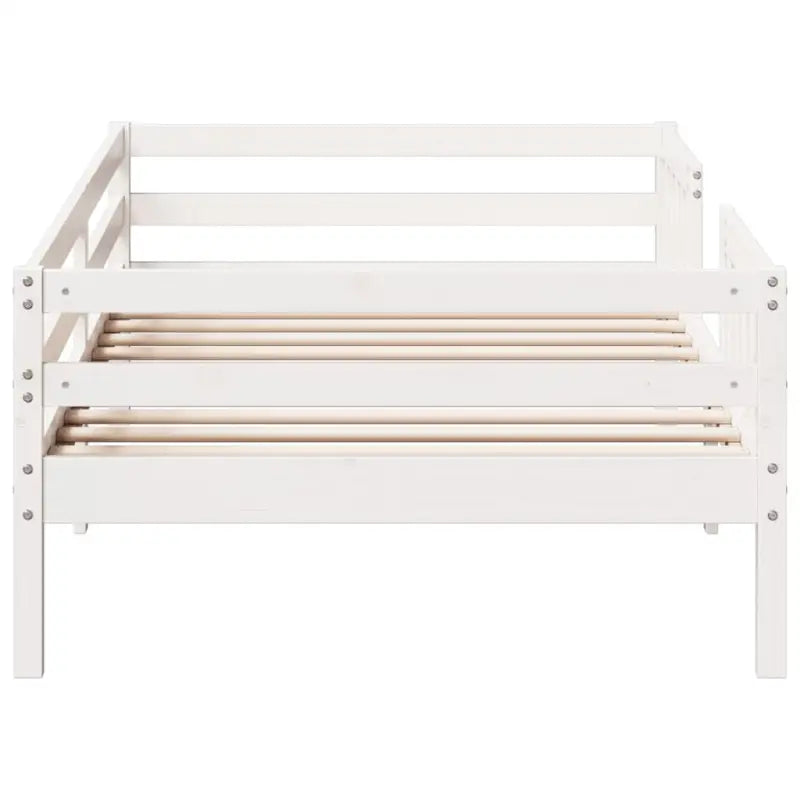 Modern bedframe met multiplex lattenbodem in massief grenenhout - Bedden & bedframes